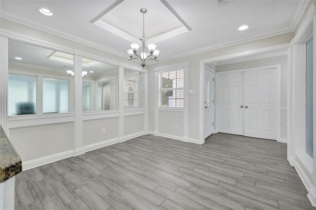 Building Photo - 15611 Rolling Timbers Dr