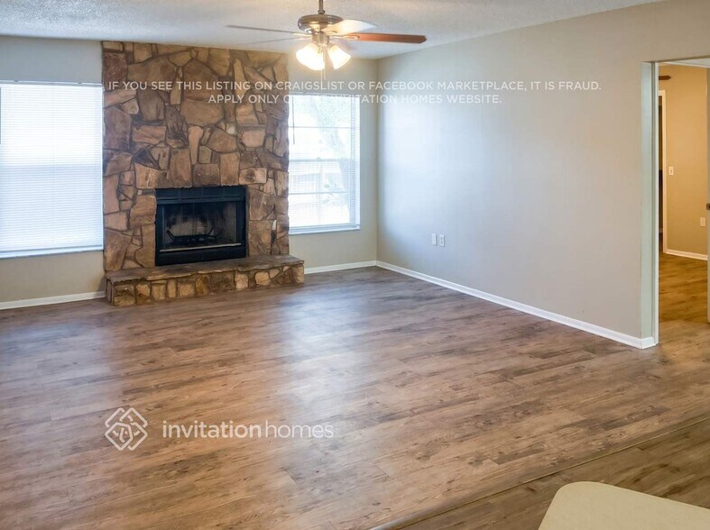 Building Photo - 4829 Montevista Dr