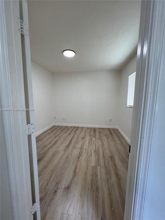 Building Photo - 3700 N 56th Ave