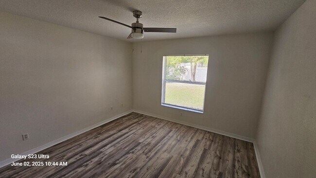 Building Photo - Updated 3 Bedroom, 2 Bath Home in Matanzas...