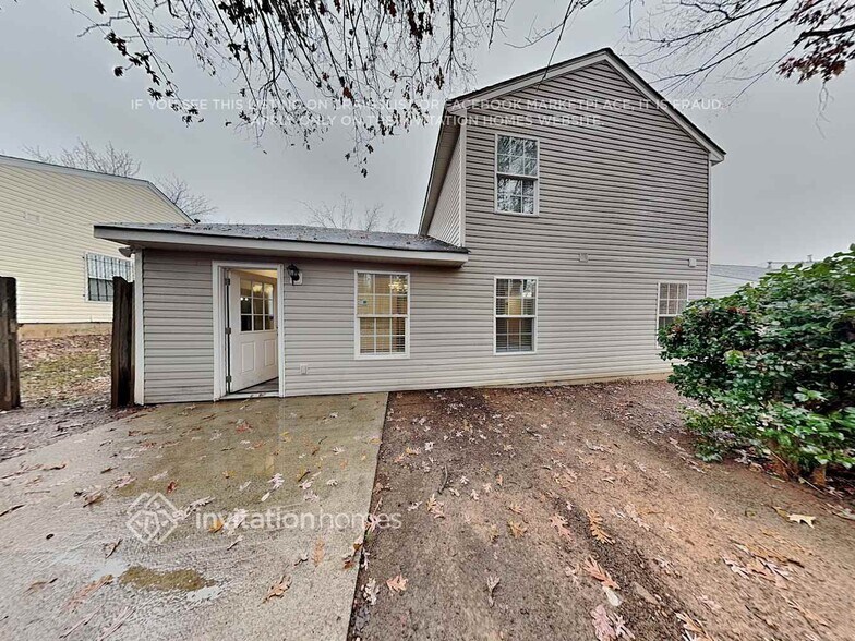 Building Photo - 308 Graham Meadow Dr