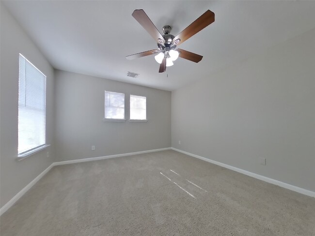 Building Photo - 10111 Victoria Falls Ln