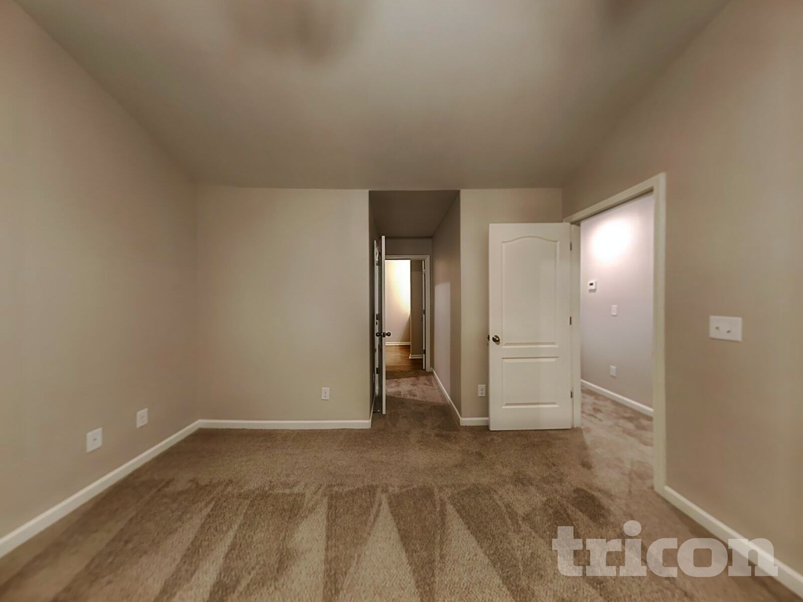 Building Photo - 1008 River Crest Ct