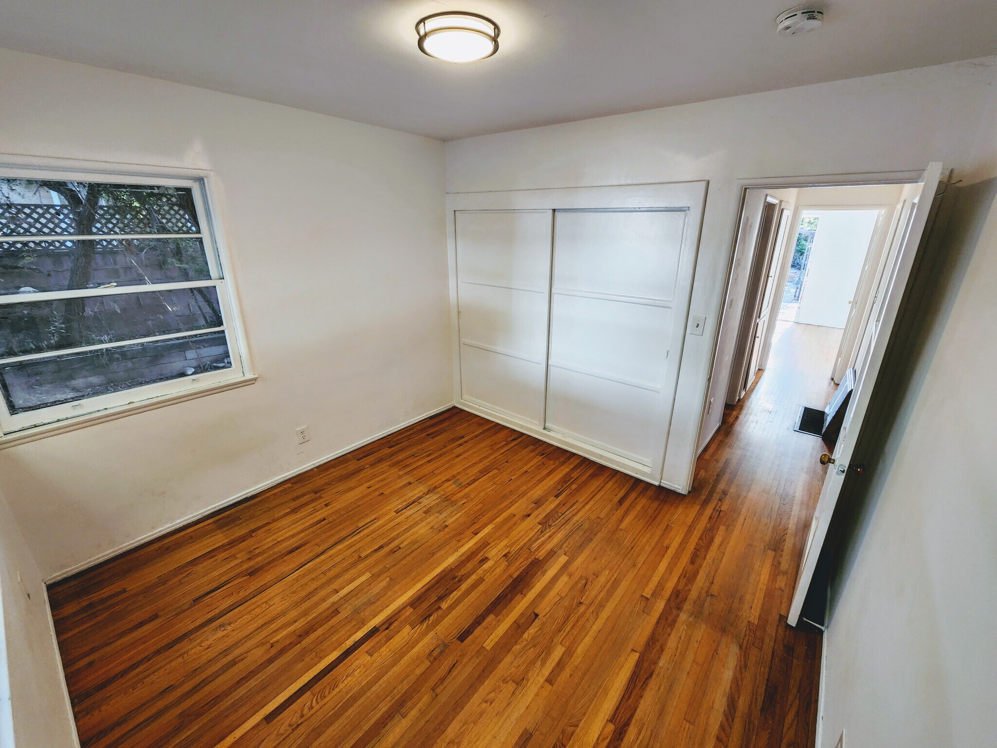 Building Photo - 12914 Rose Ave