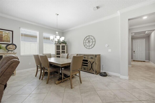 Building Photo - 21816 Crest Meadow Dr
