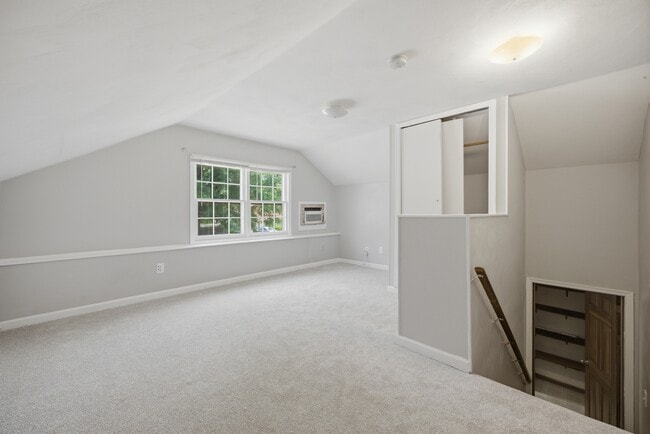 Building Photo - 1441 Bayberry Pl