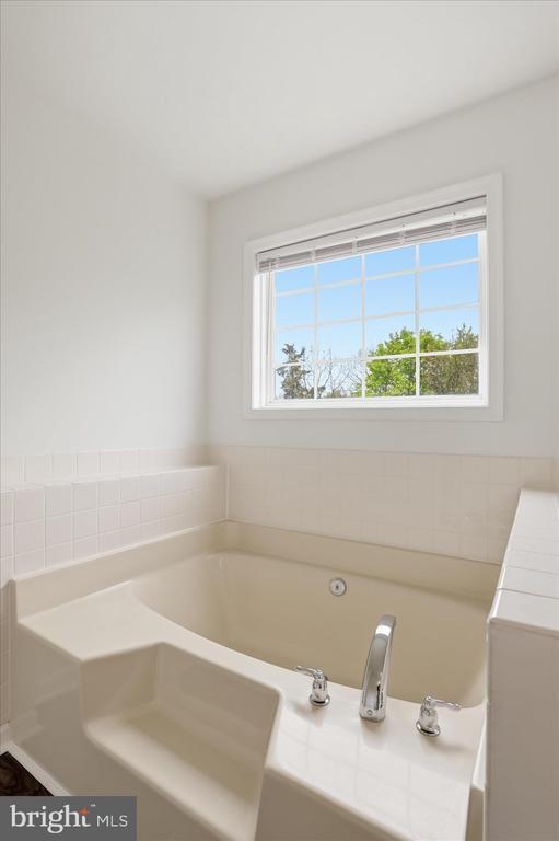 Building Photo - 60 Icelandic Ct