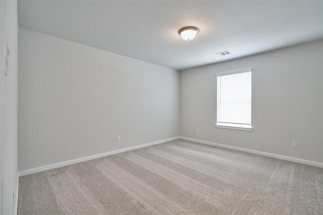 Building Photo - 28011 Clapton Path