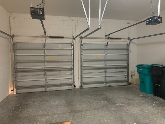 Building Photo - WATERS EDGE/LK NONA-8641 Bradleys Landing St Orlando FL 32827