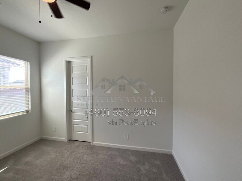 Building Photo - 11254 E Utah Ave
