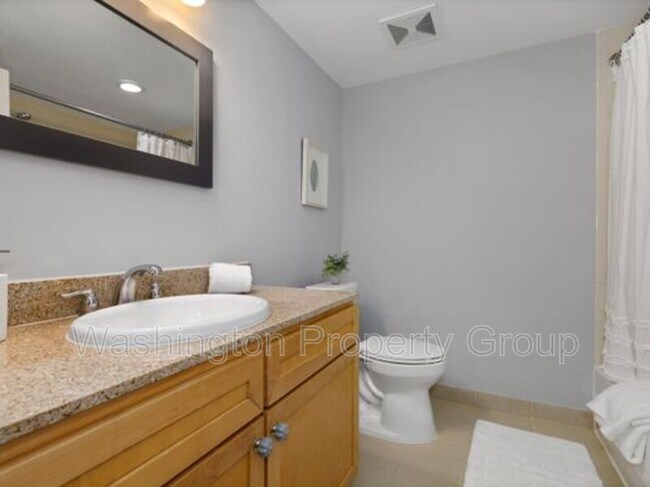 Building Photo - 1150 K St NW