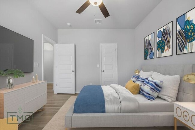 Building Photo - Naples: Your Stylish Haven in Owasso