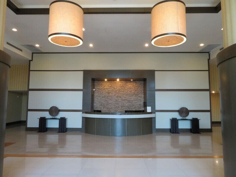 Building Photo - 4242 NW 2nd St