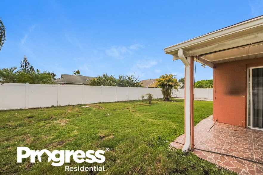 Building Photo - 12127 Dakota Woods Ln