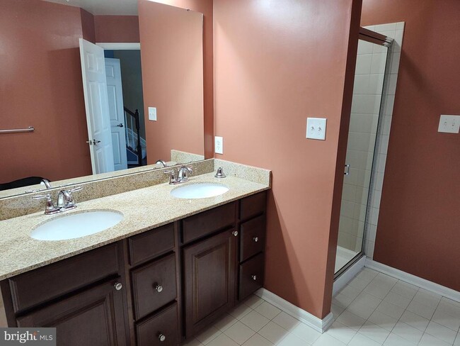 Building Photo - 1022 Ironwood Ln