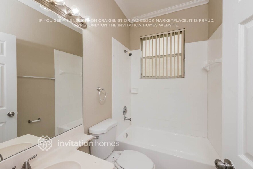 Building Photo - 1261 NW 184th Terrace