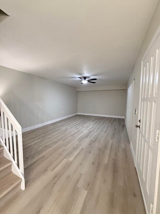 Building Photo - 205 Charter Way