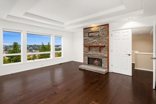 Building Photo - 9610 SE 7th St