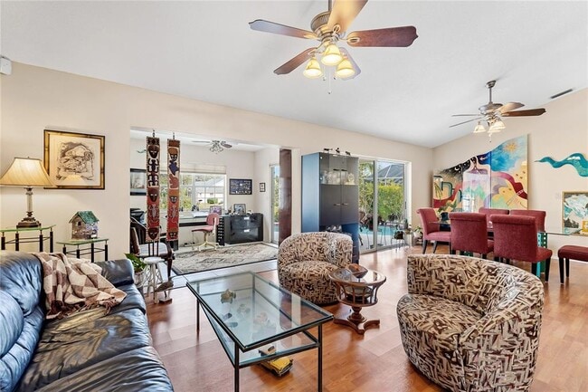 Building Photo - 4527 Hamlets Grv Dr