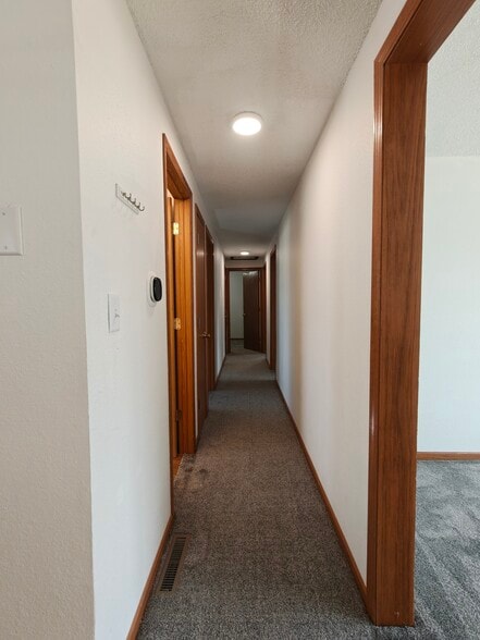 HALLWAY - 2212 Bartlett Ave