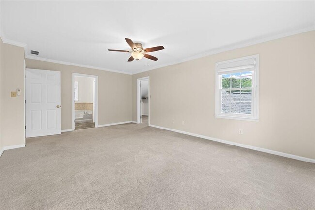 Building Photo - 4496 Windsor Oaks Dr