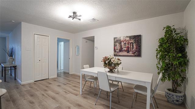 Building Photo - 6408 Locust St