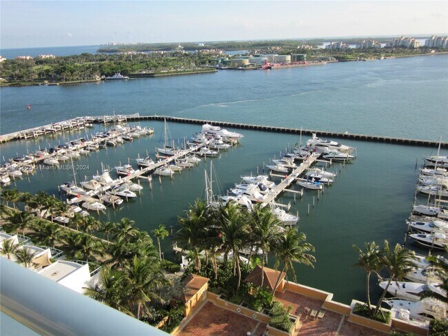 Building Photo - 90 Alton Rd