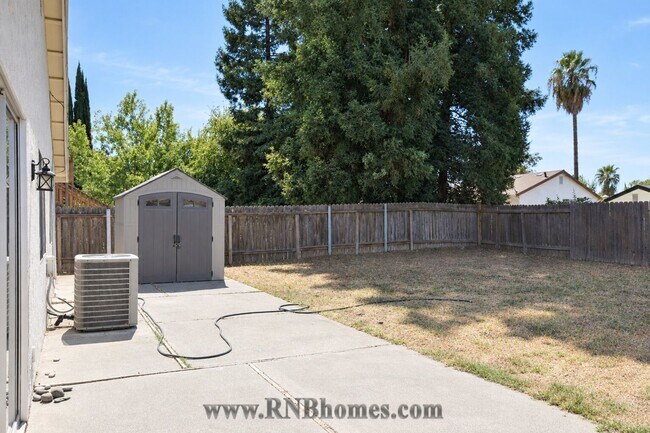 Building Photo - 6847 Red Maple Way