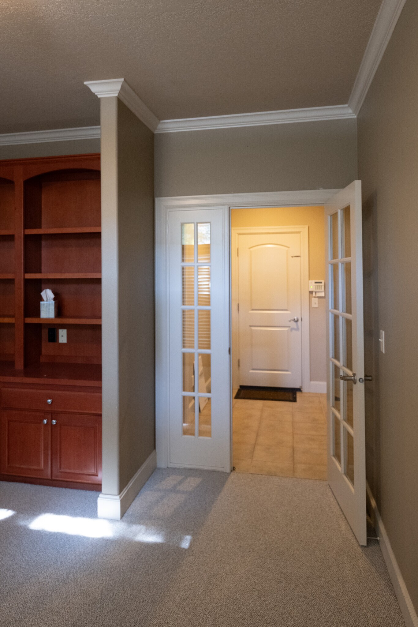 Building Photo - 15550 SW Cynthia Ln