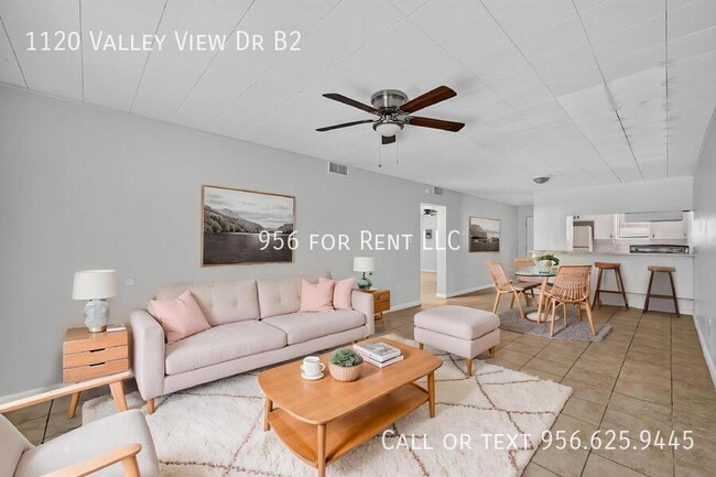 Building Photo - 1120 Valley View Dr