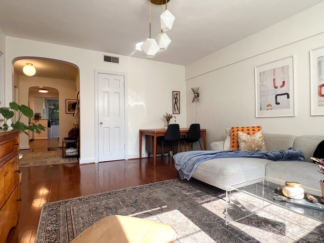 Building Photo - 6718 3rd St NW