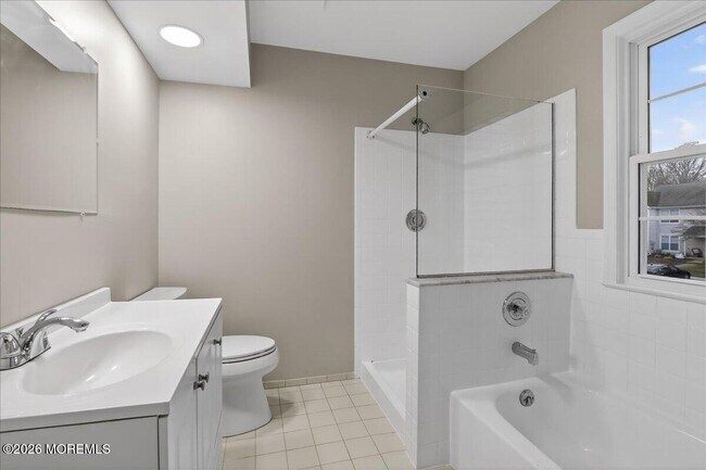 Building Photo - 251 Sugar Maple Ct