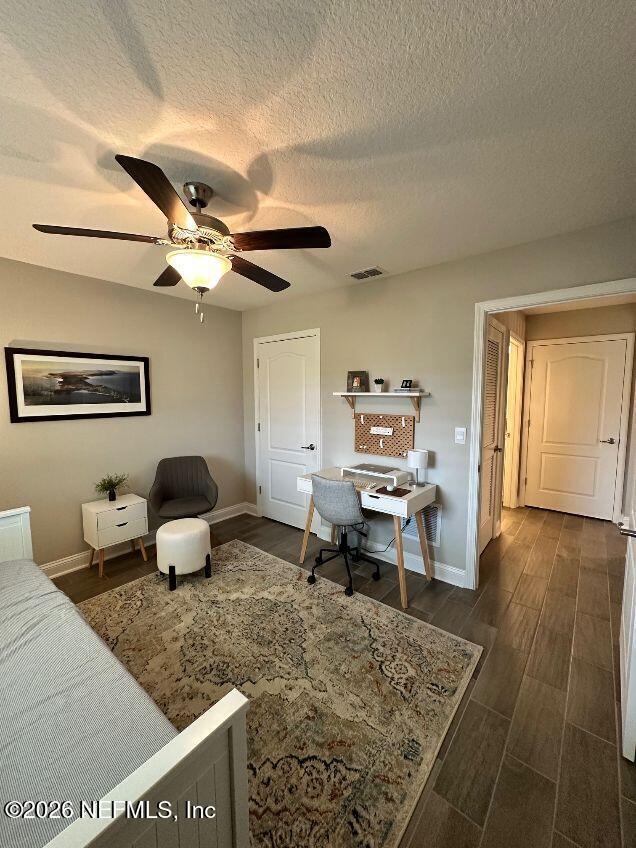 Building Photo - 117 Dovetail Cir