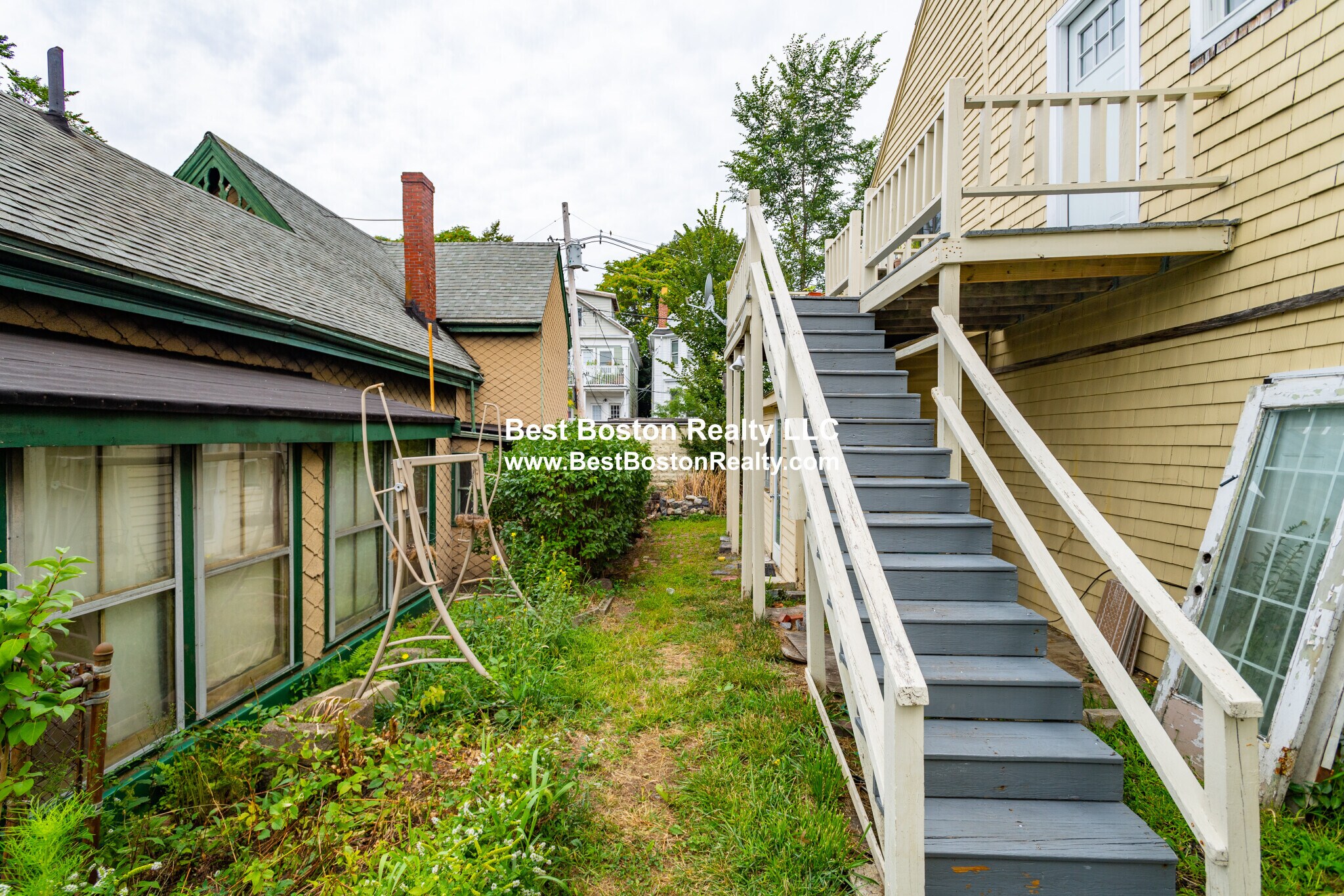 Building Photo - 58 Atherton St