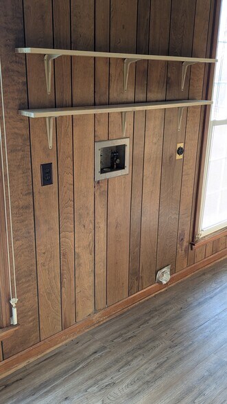 Building Photo - 226 Pigeon Roost Rd