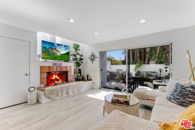 Building Photo - 28711 Pacific Coast Hwy