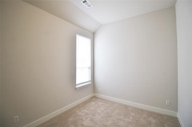 Building Photo - 1665 Sheldon Dr