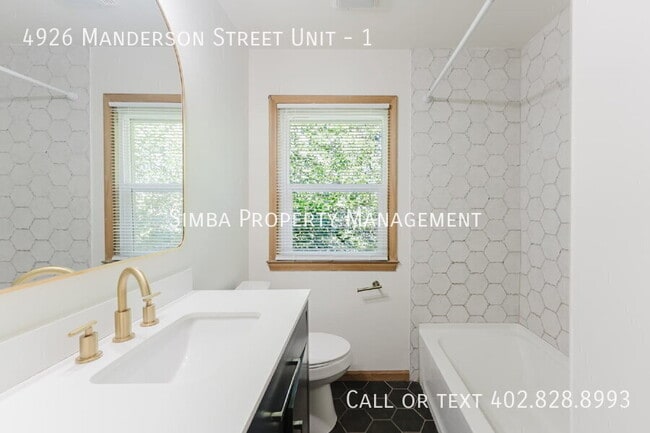 Building Photo - 4926 Manderson St