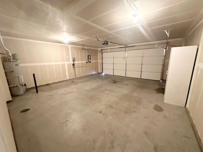 Building Photo - Stunning Modern Home in Desirable Star, Idaho