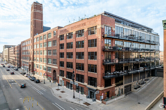 Building Photo - Harvester Lofts