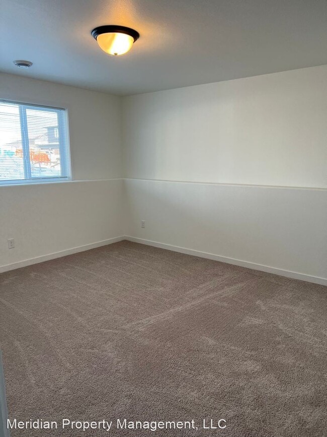 Building Photo - 3 br, 2 bath House - 4951 37th Ave S
