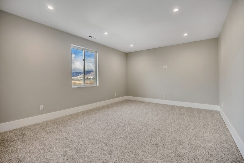 Building Photo - 1452 Meadow Glen Dr