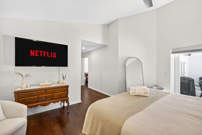 Building Photo - 14506 Clifty Ct