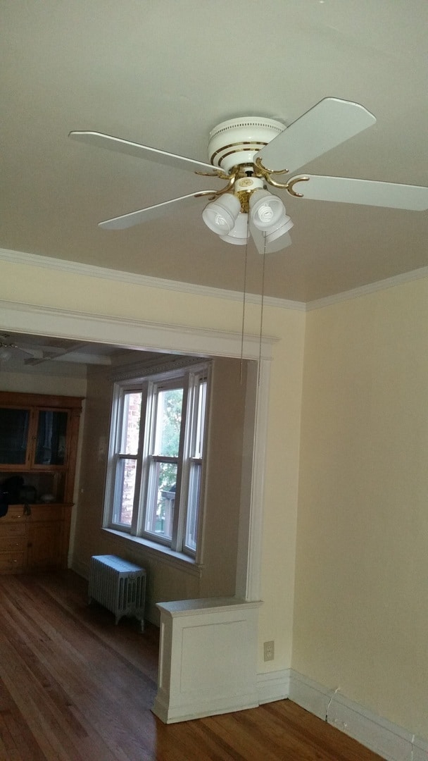 Building Photo - 6221 S Laflin St