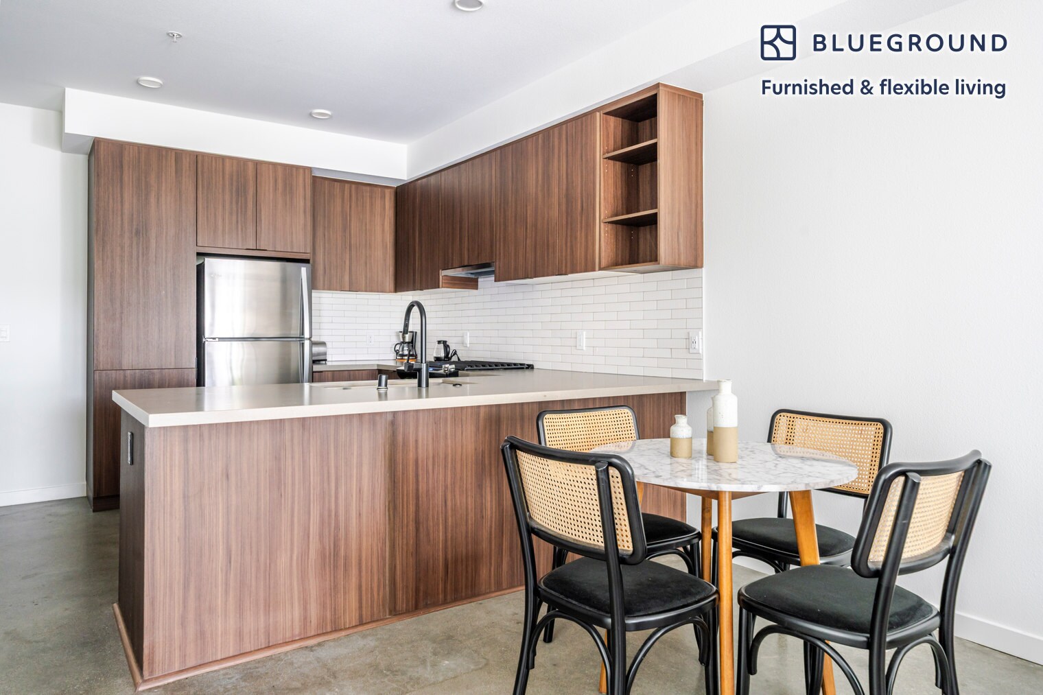 Building Photo - 101 River Pk Dr