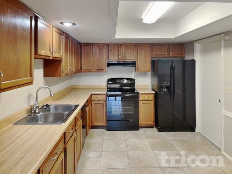 Building Photo - 1239 La Mesa Ave