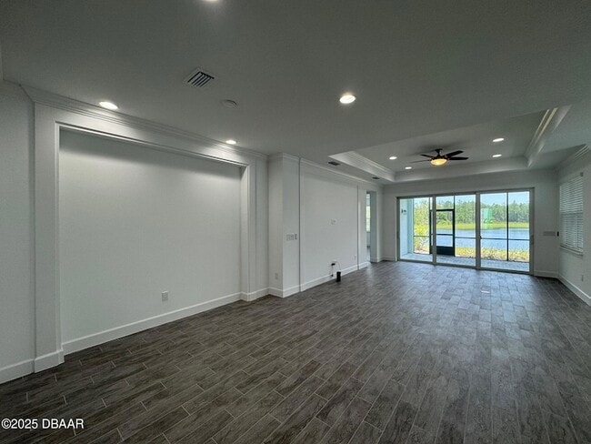 Building Photo - 725 Margaritaville Ave