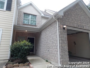 Building Photo - 4122 St Charles Bay