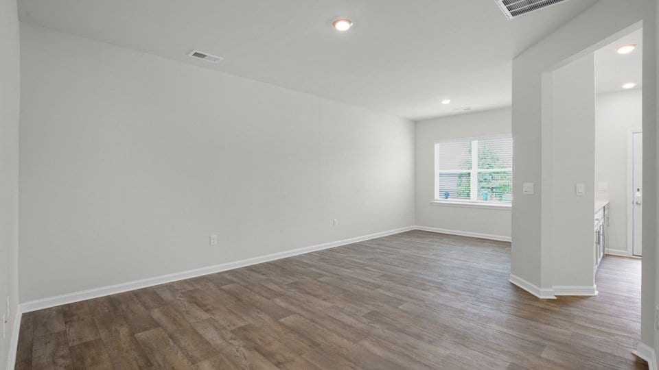 Building Photo - 159 Starlight St