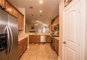 Building Photo - 1409 Rosson Rd